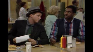 Night Court - S5E19 - Jung and the Restless