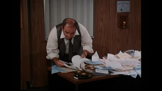 The Mary Tyler Moore Show - S1E8 - The Snow Must Go On