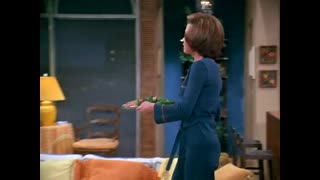 The Mary Tyler Moore Show - S6E19 - Menage-a-Lou
