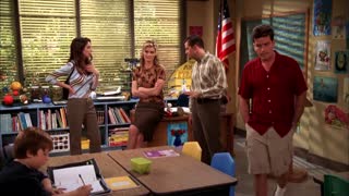 Two and a Half Men - S2E3 - A Bag Full of Jawea