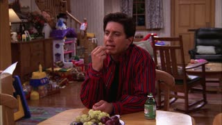 Everybody Loves Raymond - S2E2 - Father Knows Least