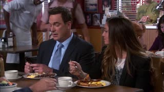 Rules of Engagement - S6E5 - Shy Dial