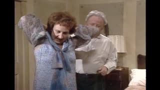 All in the Family - S8E24 - The Stivics Go West