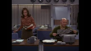The Mary Tyler Moore Show - S2E17 - The Slaughter Affair