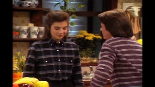 Family Ties - S4E19 - A Word to the Wise (2)