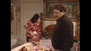 Roseanne - S9E12 - Home for the Holidays