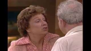 All in the Family - S8E17 - Aunt Iola's Visit