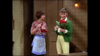 Laverne & Shirley - S4E24 - Shirley and the Older Man