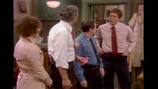 Barney Miller - S7E12 - Stormy Weather