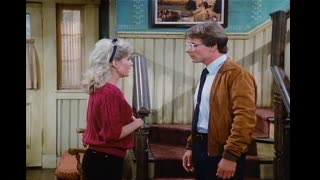 Newhart - S4E2 - The Way We Ought to Be