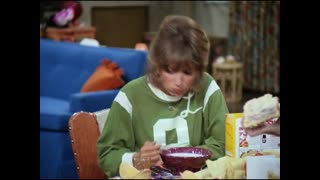 Laverne & Shirley - S7E2 - It Only Hurts When I Breathe