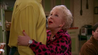 Everybody Loves Raymond - S4E12 - What's with Robert?