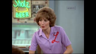 Laverne & Shirley - S1E3 - Bowling for Razzberries