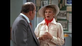 The Mary Tyler Moore Show - S4E17 - Cottage For Sale