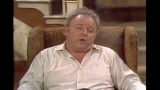 All in the Family - S2E2 - Gloria Poses in the Nude