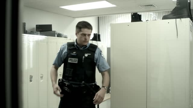 19-2 S01E01 FRENCH 1080p WEB-DL H264-3T3AM