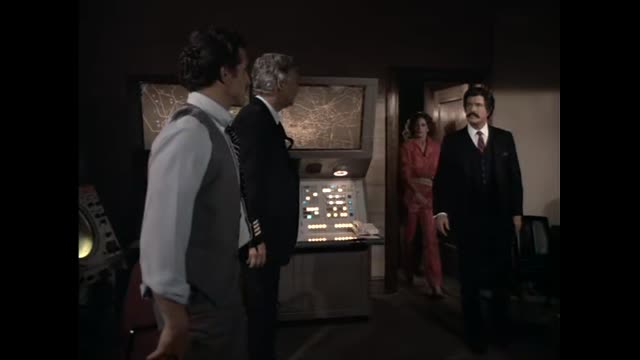 L.Agence.Tous.Risques.1983.S01e13.Détournement.French.Dvdrip.X264.Ac3-Romkent-12