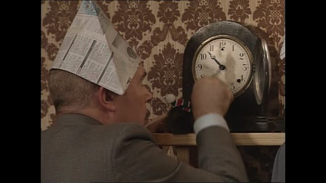 10- Do It Yourself, Mr. Bean