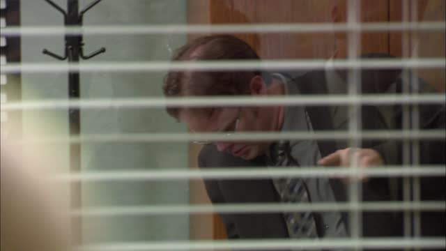 the.office.us.s02e14.french.1080p.web.h264-nero