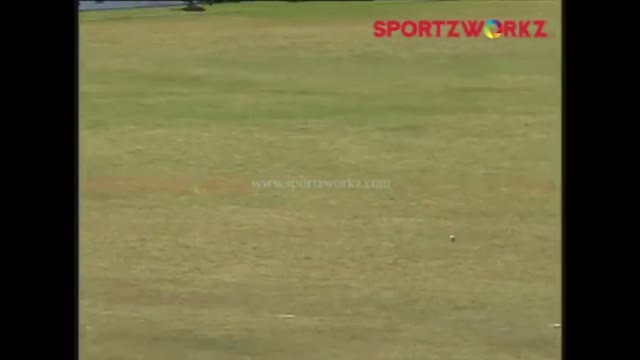 Dhoni's Rare Footage of 119# vs Pakistan in 2004 Highlights
