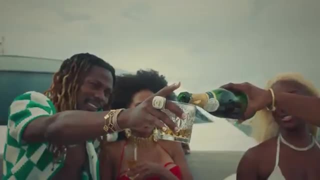 Asake-Basquiat-Video-1-(TrendyBeatz.com)