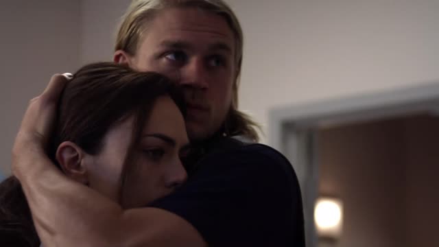 Sons of Anarchy S01E10