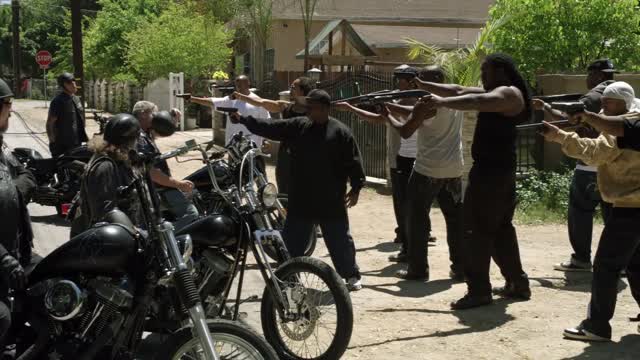 Sons of Anarchy S03E01