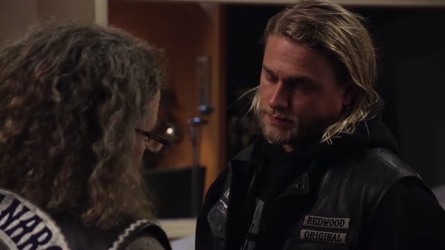 Sons of Anarchy S02E03