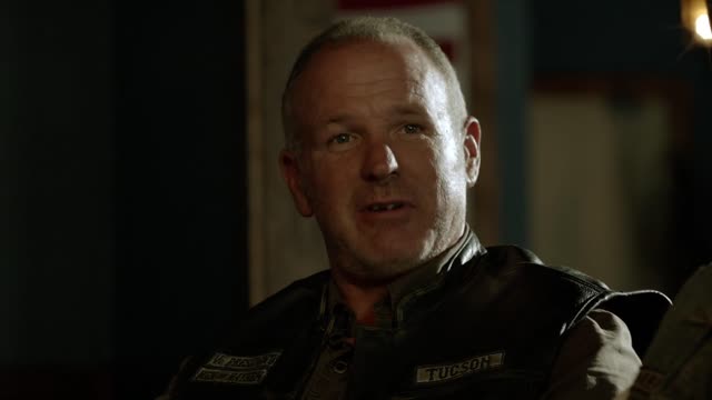 Sons of Anarchy S04E04