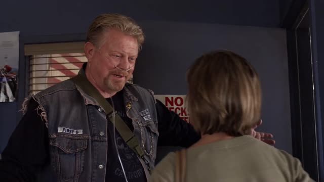 Sons of Anarchy S02E04