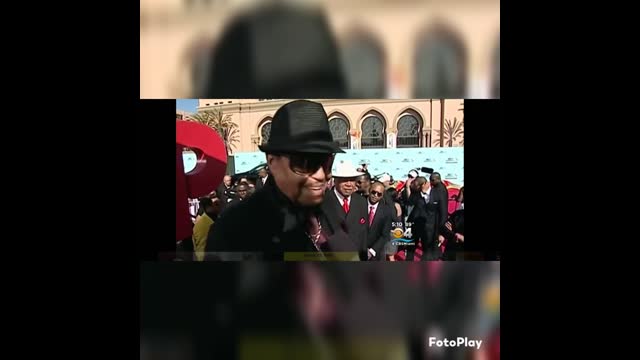 NEW BOOK INSIDE THE CHI LITES MUSIC