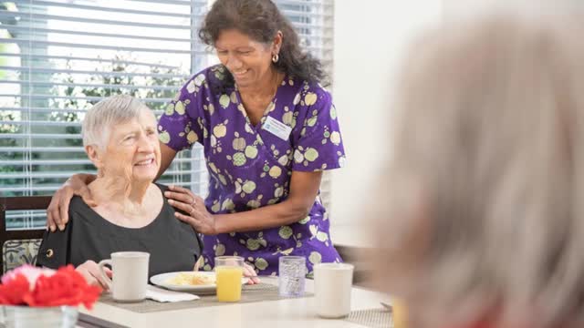 Laurel Cove Community - Best Senior Assisted Living in Shoreline, WA