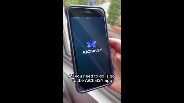 Revolutionizing Mobile Chats: AiChatSY's AI Power!