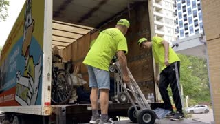 Get Movers : Moving Company in Whitby, ON | 647–498–0959
