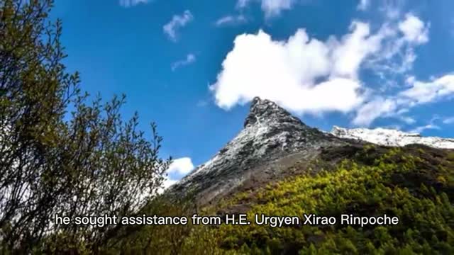 H.H. Dorje Chang Buddha III received Certificate of Affirmation from H.E. Urgyen Xirao Rinpoche