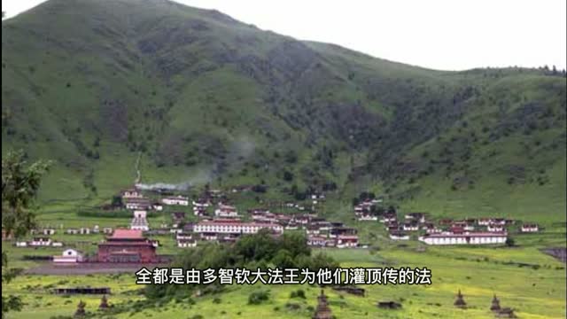 世界最高虹身成就獨掌人多智欽法王敬賀南無第三世多杰羌佛！