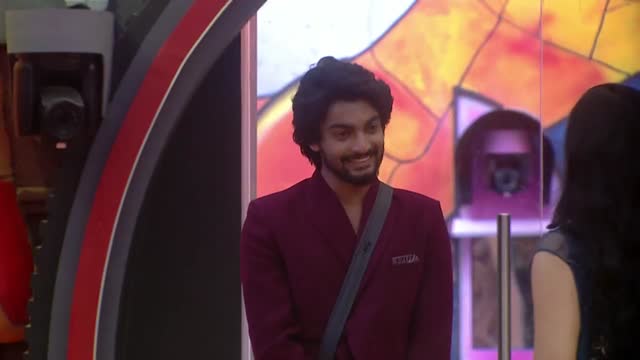 Bigg Boss Telugu S10 EP1 The Grand Launch