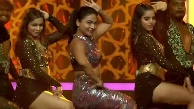 Bigg Boss S09E22 Day 21_ Dasara Dhamaka in the House