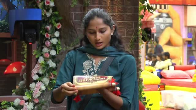 Bigg Boss S10E02 Day.1 - Hidden.Power.Drop