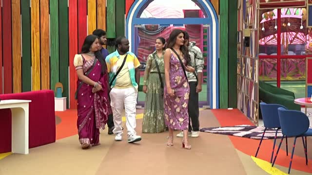 Bigg Boss S09 E105 Day104- Stars Arrive and Secrets Spill