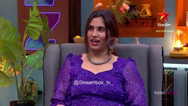 Divya Nikhita Bigg Boss Buzz Interview