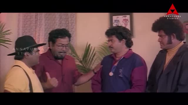 Sisindri  1995 - Nagarjuna, Tabu ,Akhil