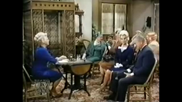 Petticoat Junction - 3x8 - Hooterville A Go Go